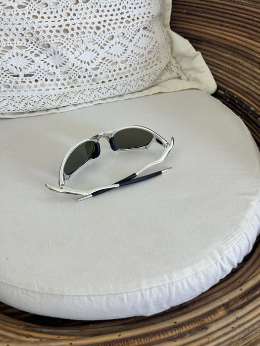 Óculos juliet prateados e azuis (metal)