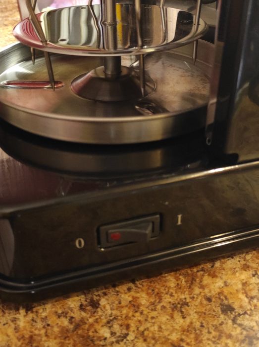 Шашличниця вертикальна