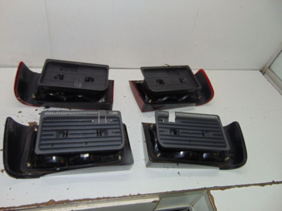 Volvo 460/Volvo 440 farolins