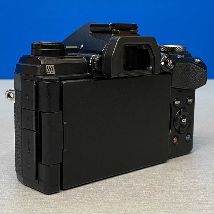 OM System OM-5 (Corpo) - 20.4MP