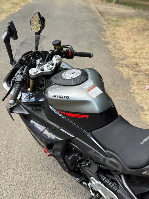 Мотоцикл CFMOTO 450SR