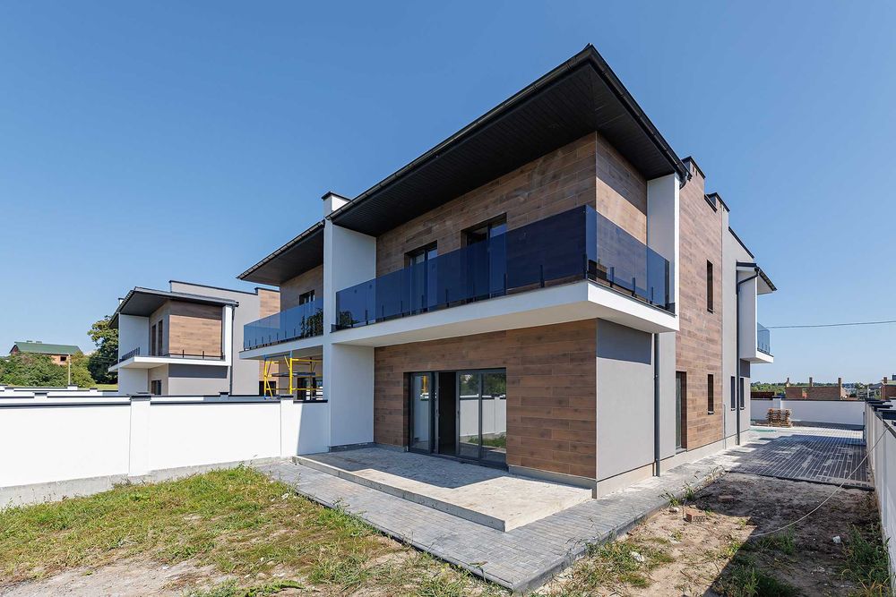 Продаж котеджів в Сокільниках біля озера Козацька рада