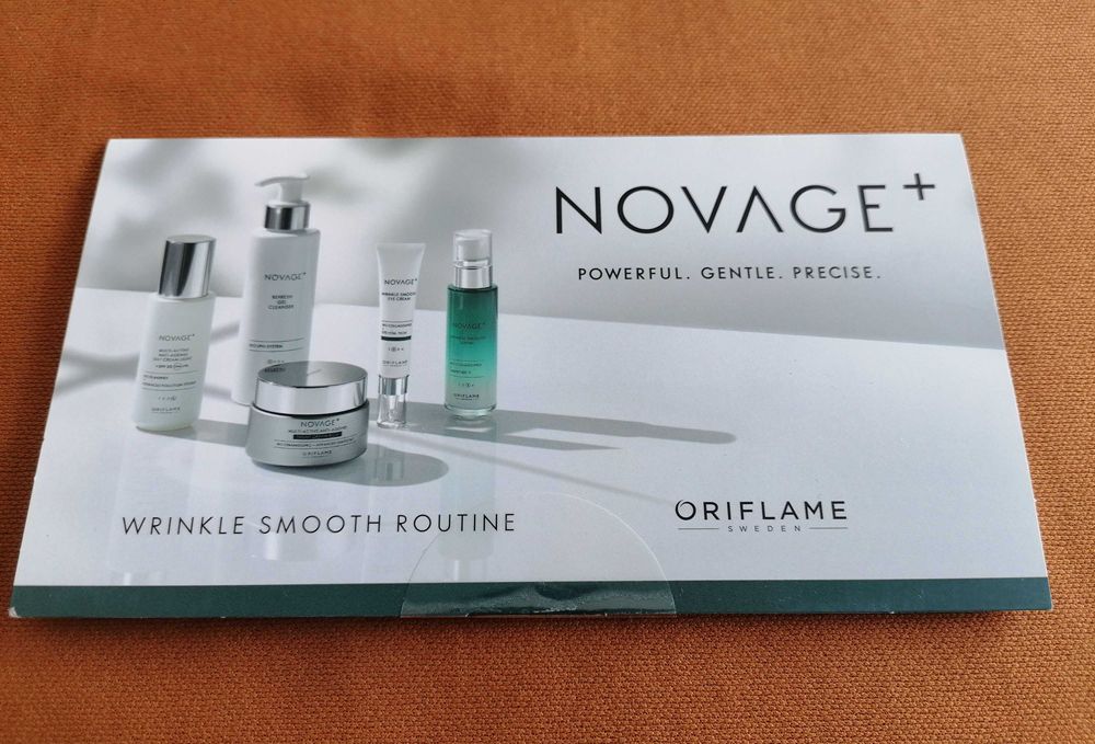 Zestaw próbny Novage+ Wrinkle Smooth Oriflame.
