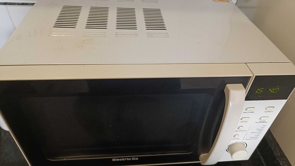 Micro-ondas com Grill