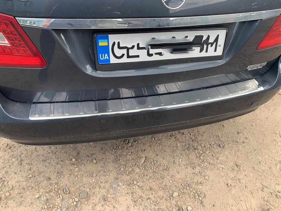 Mercedes E-class W211, W212, W213 Хром накладка на задний бампер (нерж
