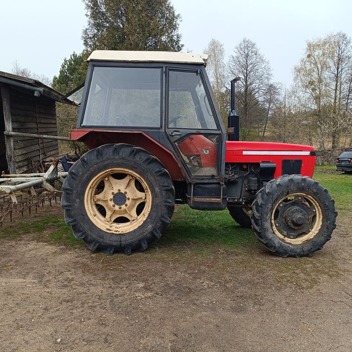 Ciągnik Zetor 7045