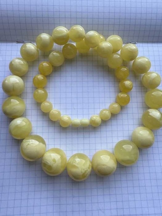 Bardzo ładne korale (naszyjnik, wisiorki) z naturalnego bursztynu