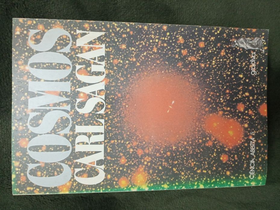 Cosmos -  Carl Sagan  - Editora Gradiva - 1984  - Como novo!!