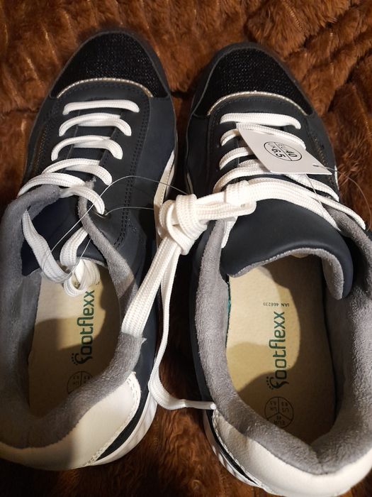 Adidasy z Wkładką Footflexx ''40''/Zamek+Sznurowanie/