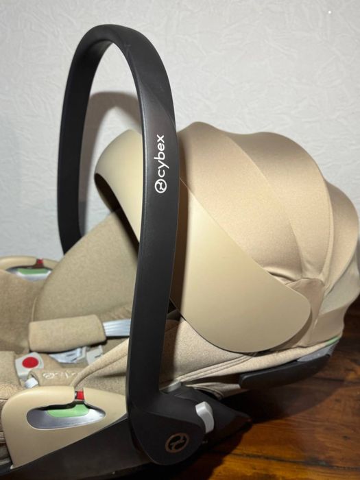 Автокрісло Cybex Cloud T i-Size беж