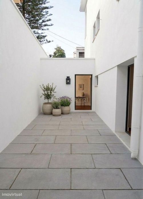 Apartamento novo 2 quartos condomínio com Piscina Murtal