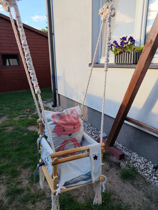 Huśtawka dla dziecka z liskiem