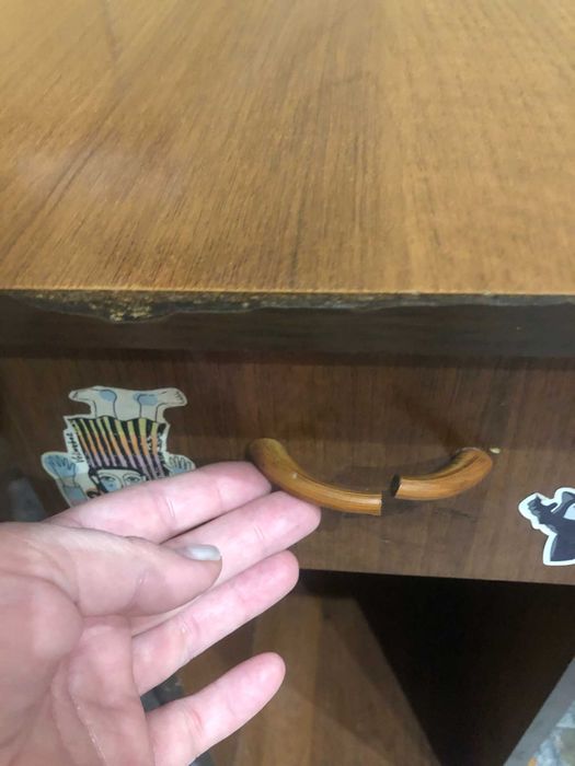 Продам компьютерный стол