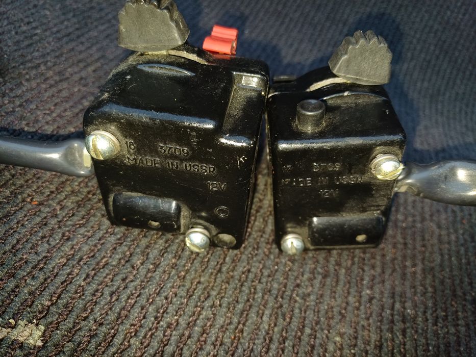 Перемикачі світла та поворотів для мотоцикла іж