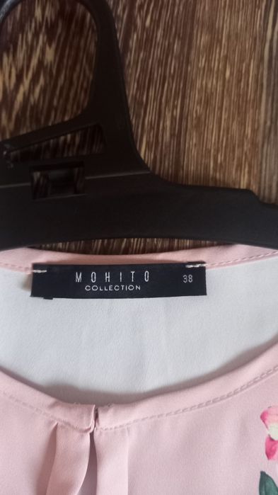 Продам блузку жіночу