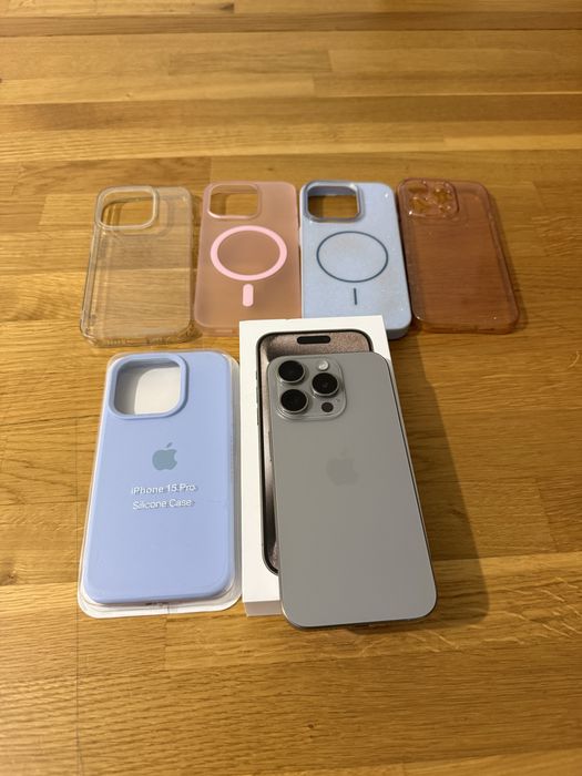 Iphone 15 Pro 128gb titanium + apple watch 7 41 mm