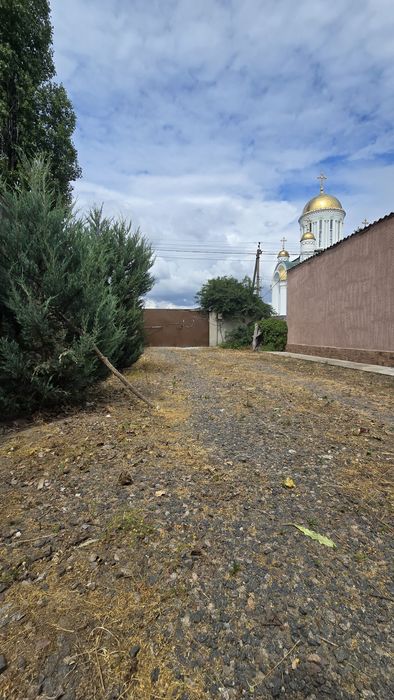 Продаж будинок з ремонтом для родини