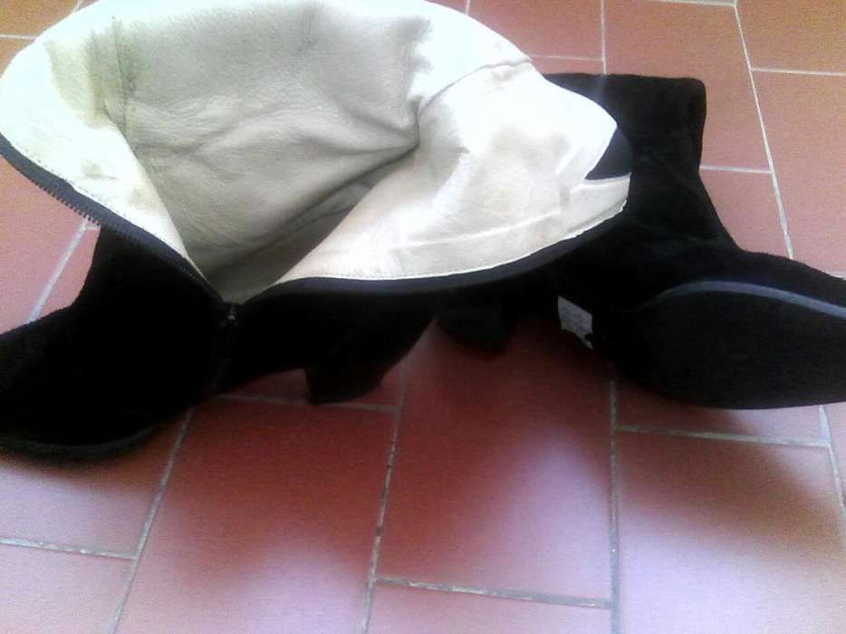 Botas de camurça