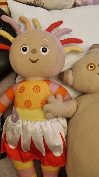 Maskotki dobranockowy ogród  duże Maka pak  Upsy Daisy