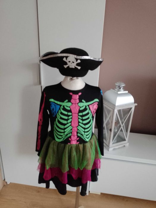 Strój karnawałowy PIRATKA PIRATKI kostium przebranie 116/122  (20)