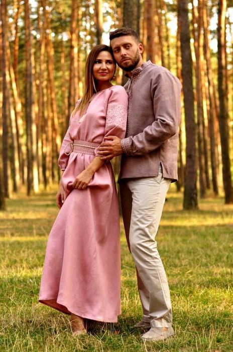 Сучасна чоловіча вишиванка з натурального льону