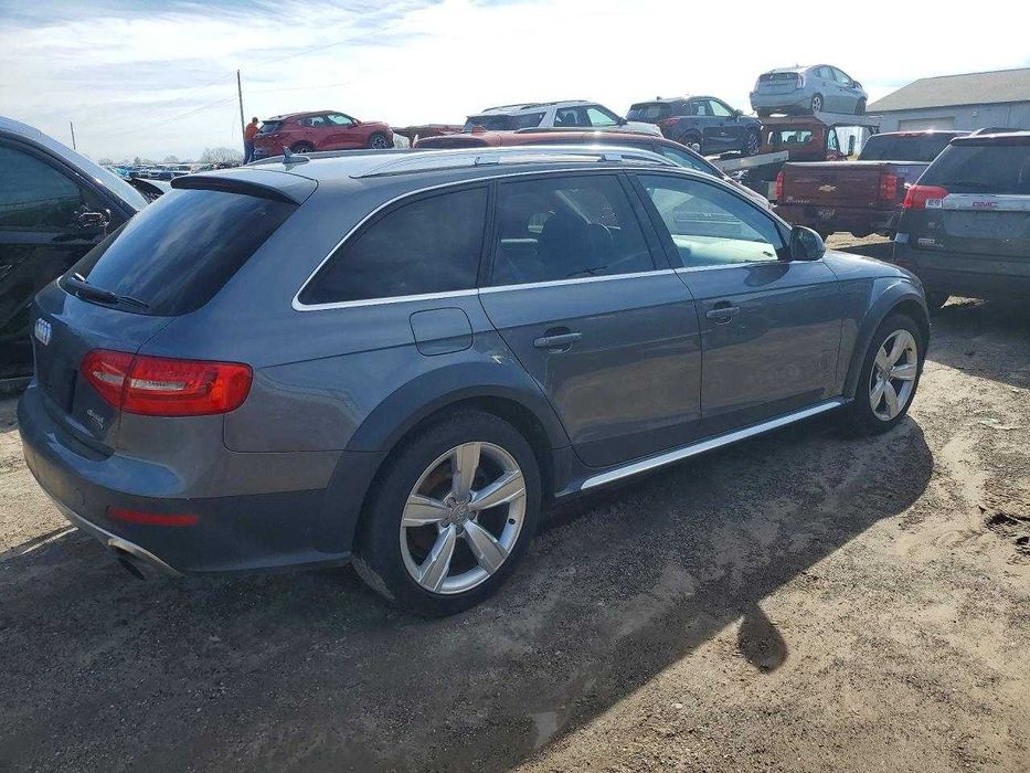 Audi A4 Allroad Premium Plus (2015)