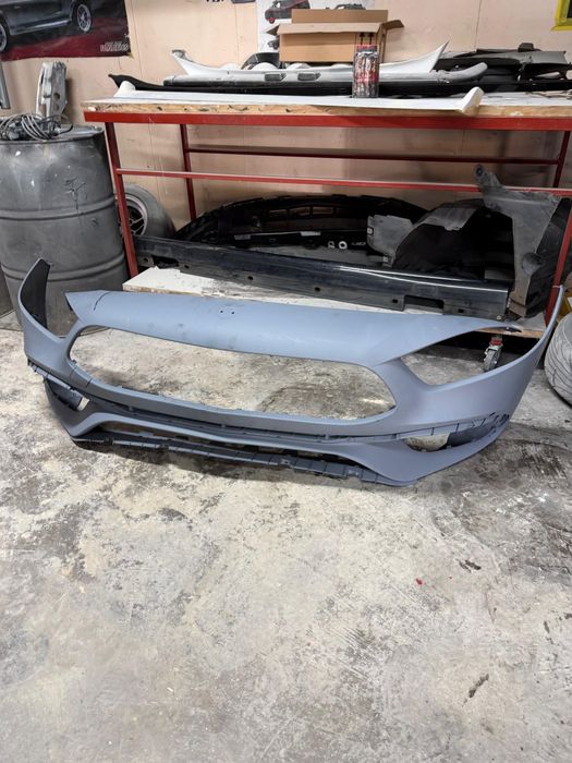 Para-choques Mercedes A W177 Look A45 AMG