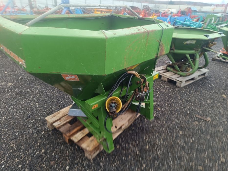 Rozsiewacz Nawozu Amazone