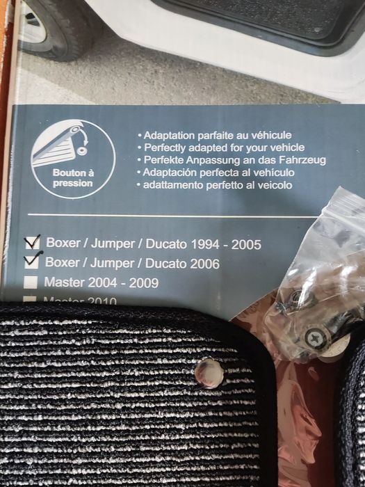 Tapete para degrau cabine Fiat Ducato