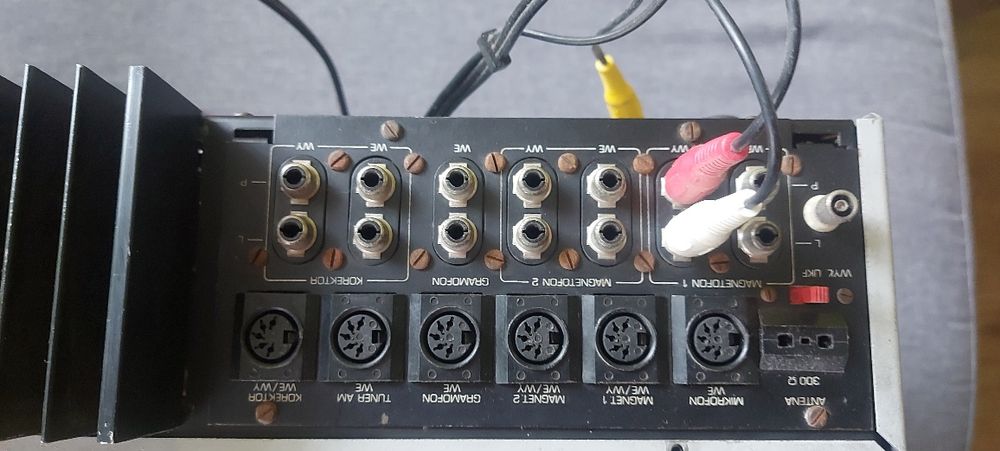 Sprzedam amplituner radmon