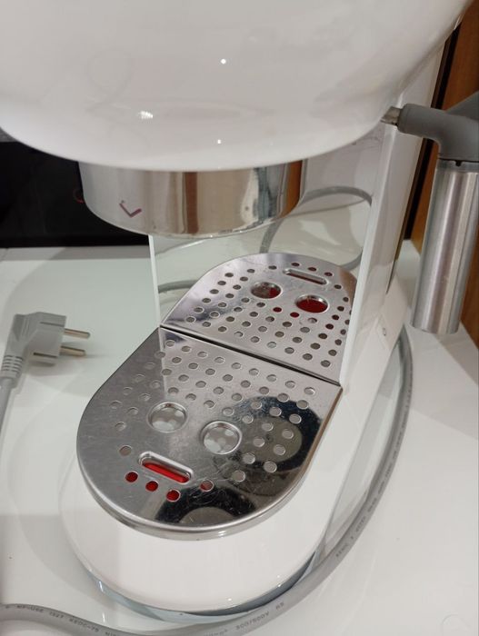Ekspres kolbowy SMEG ECF01