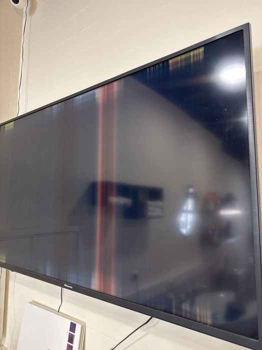 Tv hisense com imagem avariada