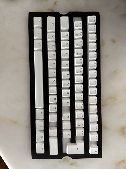 Keycaps brancas conjunto 109 teclas Ducky PBT Doubleshot