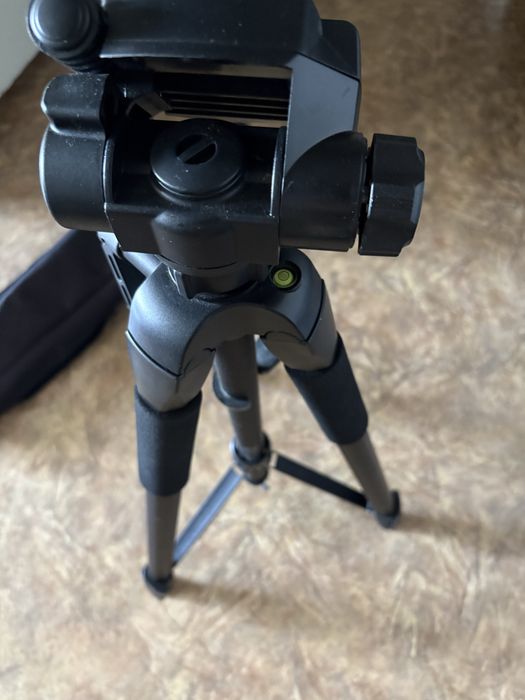 Штатив для фотоапарата Polaroid