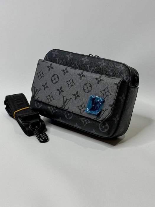 Чоловічий месенджер Louis Vuitton