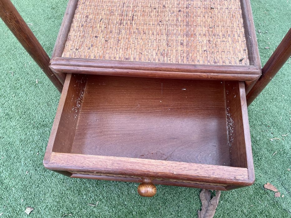 2 mesas cabeceira anos 80