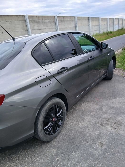 FIAT TIPO 1,4 strit