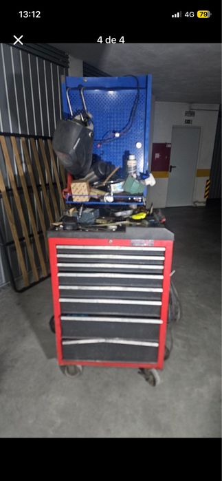 Carrinho de ferramentas