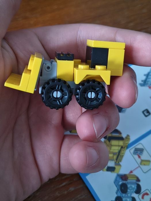 Конструктор лего екскаватор