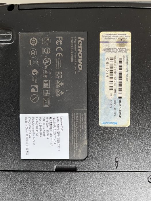 Laptop lenovo G565