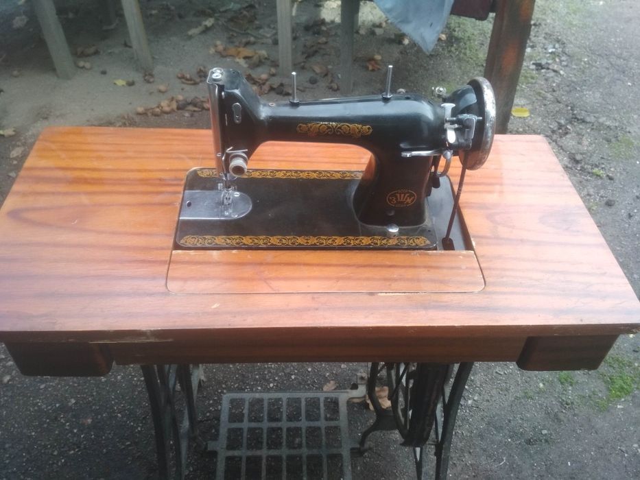 Швейная машинка "ОРША".