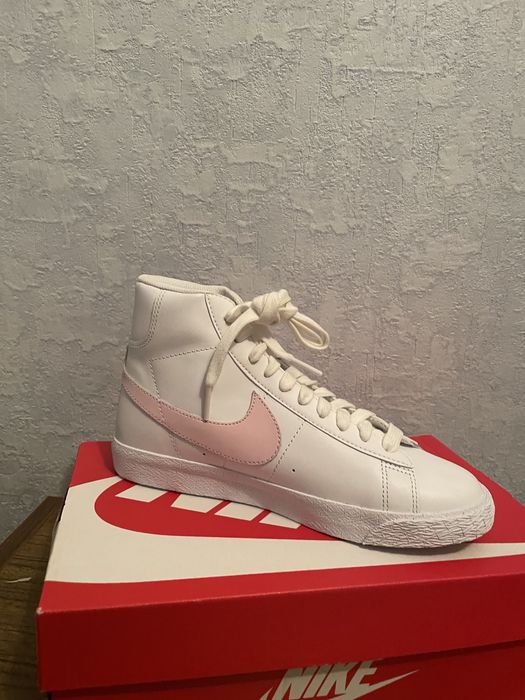 Высокие кеды найк