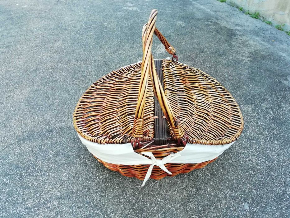 Cesto de palha para cabaz/pic-nic (novo)