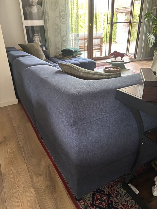 Ogromna sofa narozna