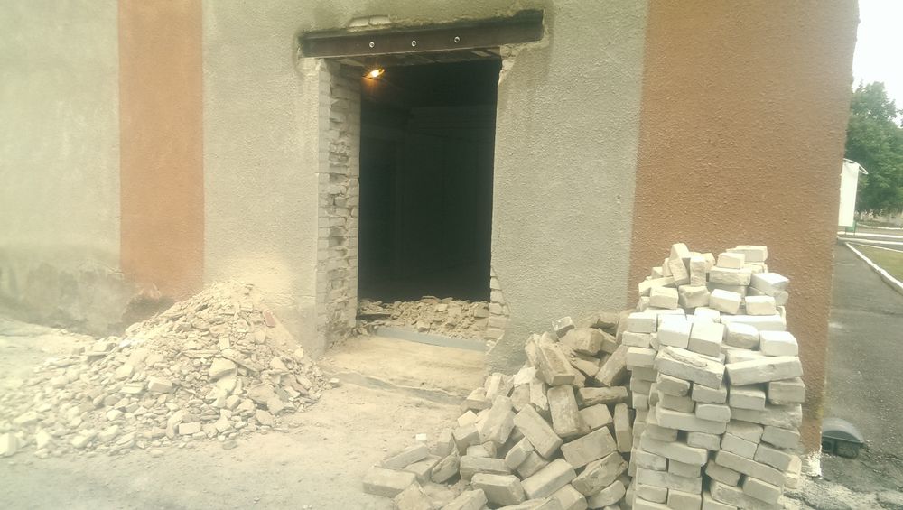 Wiercenie otworów przewierty odwierty cięcie betonu ścian wycięcie