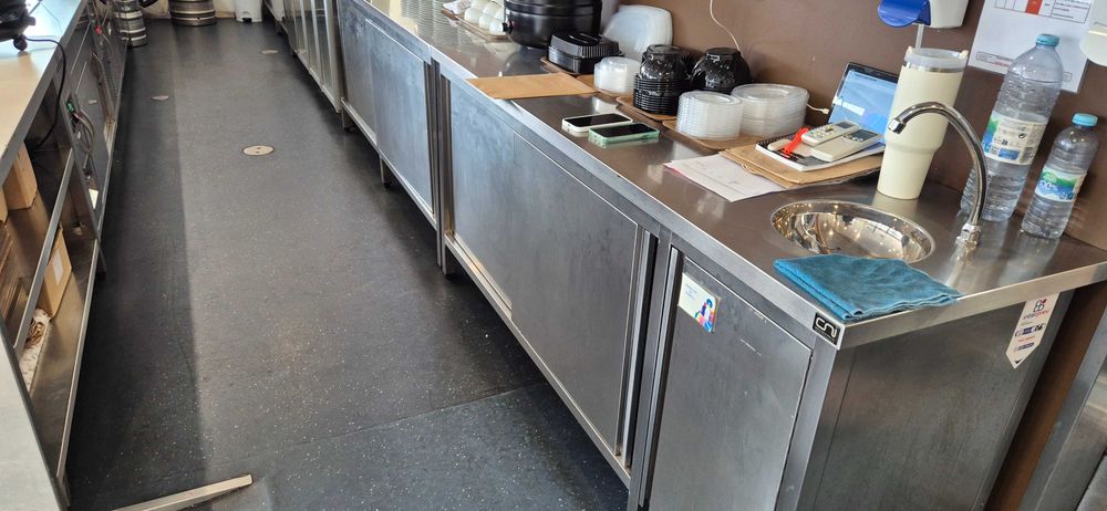 Equipamento Hoteleiro Completo – Excelente Estado