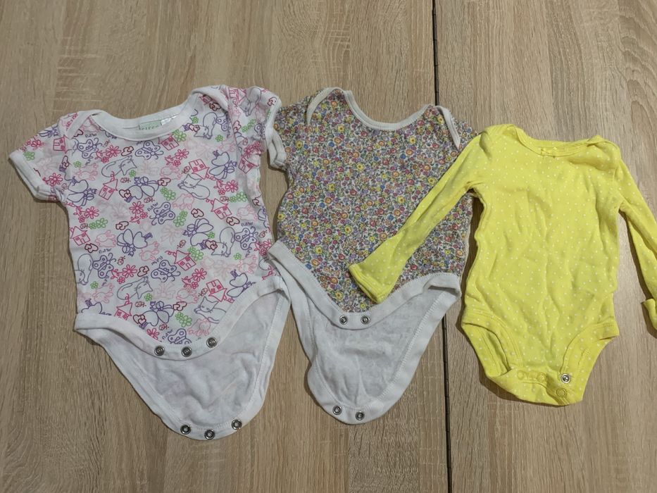 Одяг на дівчинку 0-3 місяців