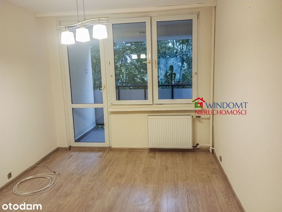 Umeblowane, wyremontowane M3 na 1-piętrze. CO z sieci. Balkon.