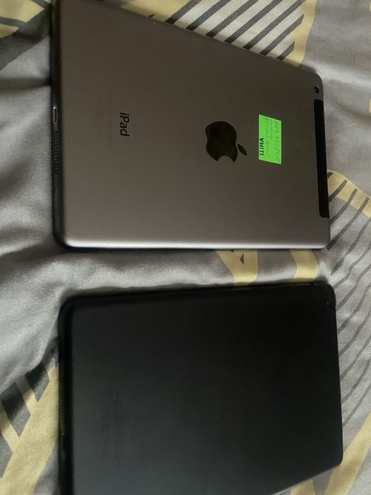 Ipad mini 2  1490 продам на завчастини