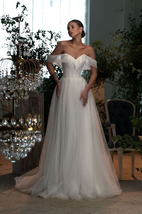 Kobieca, romantyczna suknia ślubna roz.38 TheWedding butik Ma